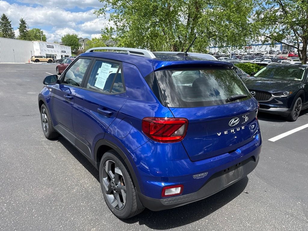 2023 Hyundai Venue SEL