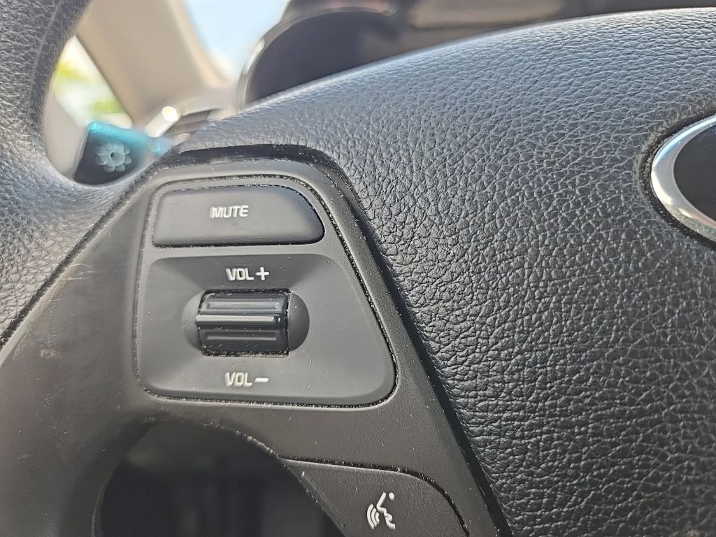 2017 Kia Forte5 LX