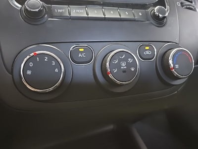 2017 Kia Forte5 LX