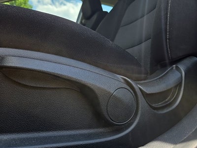 2017 Kia Forte5 LX