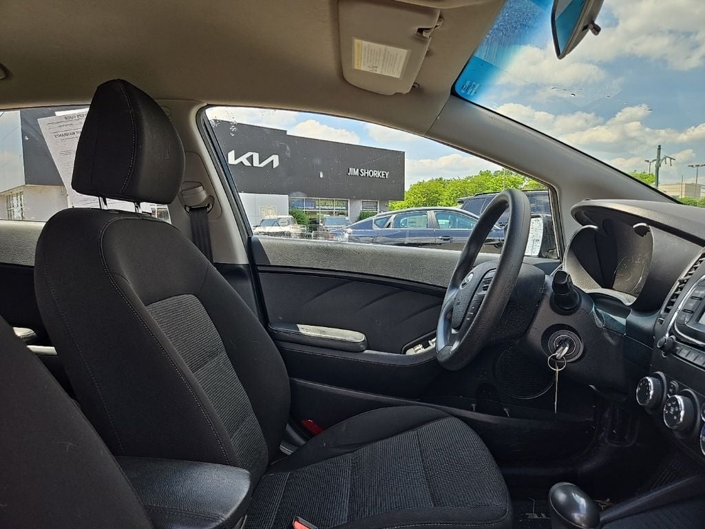2017 Kia Forte5 LX