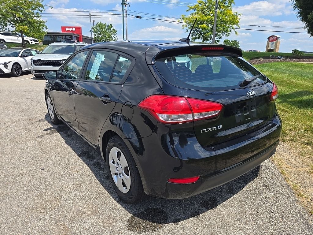 2017 Kia Forte5 LX