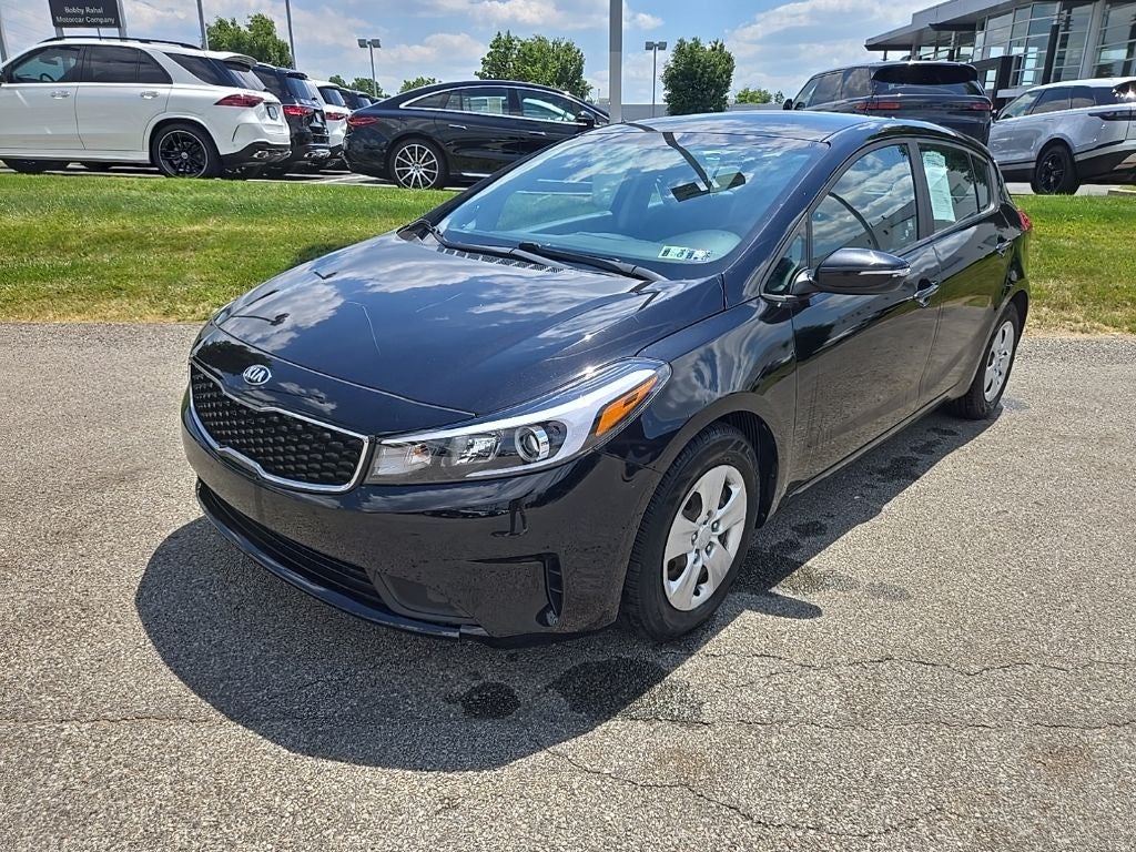 2017 Kia Forte5 LX