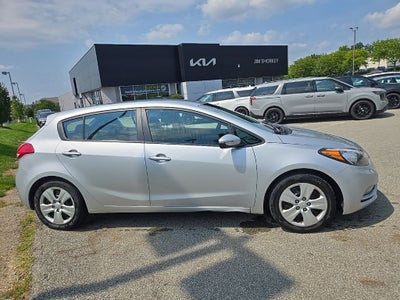 2016 Kia Forte5 LX