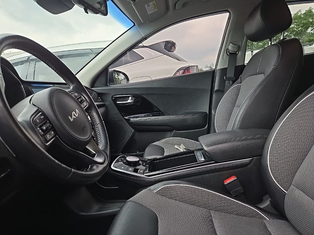 2022 Kia Niro EV EX