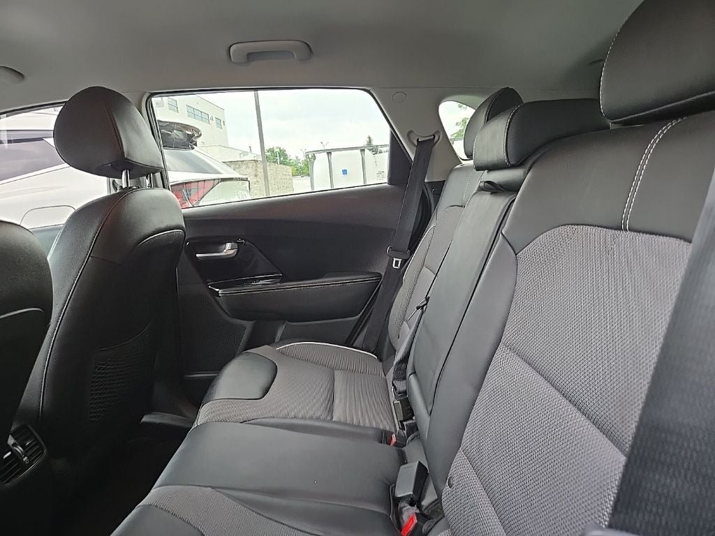 2022 Kia Niro EV EX