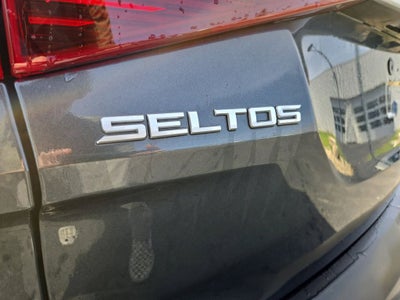 2023 Kia Seltos EX AWD