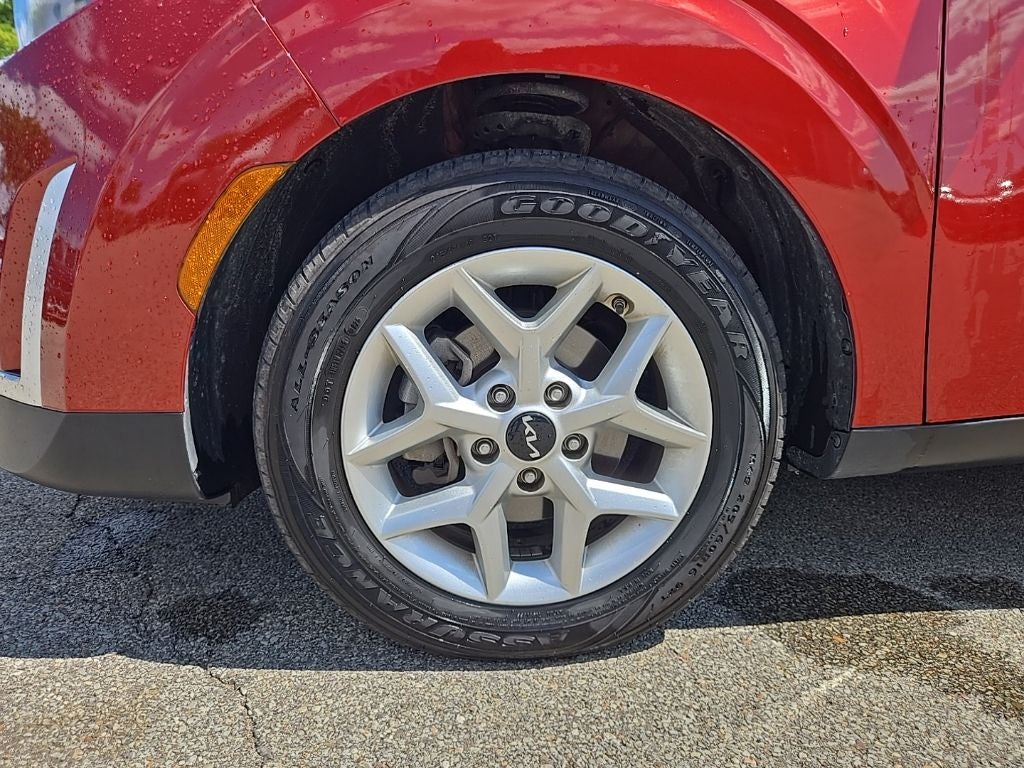 2024 Kia Soul LX
