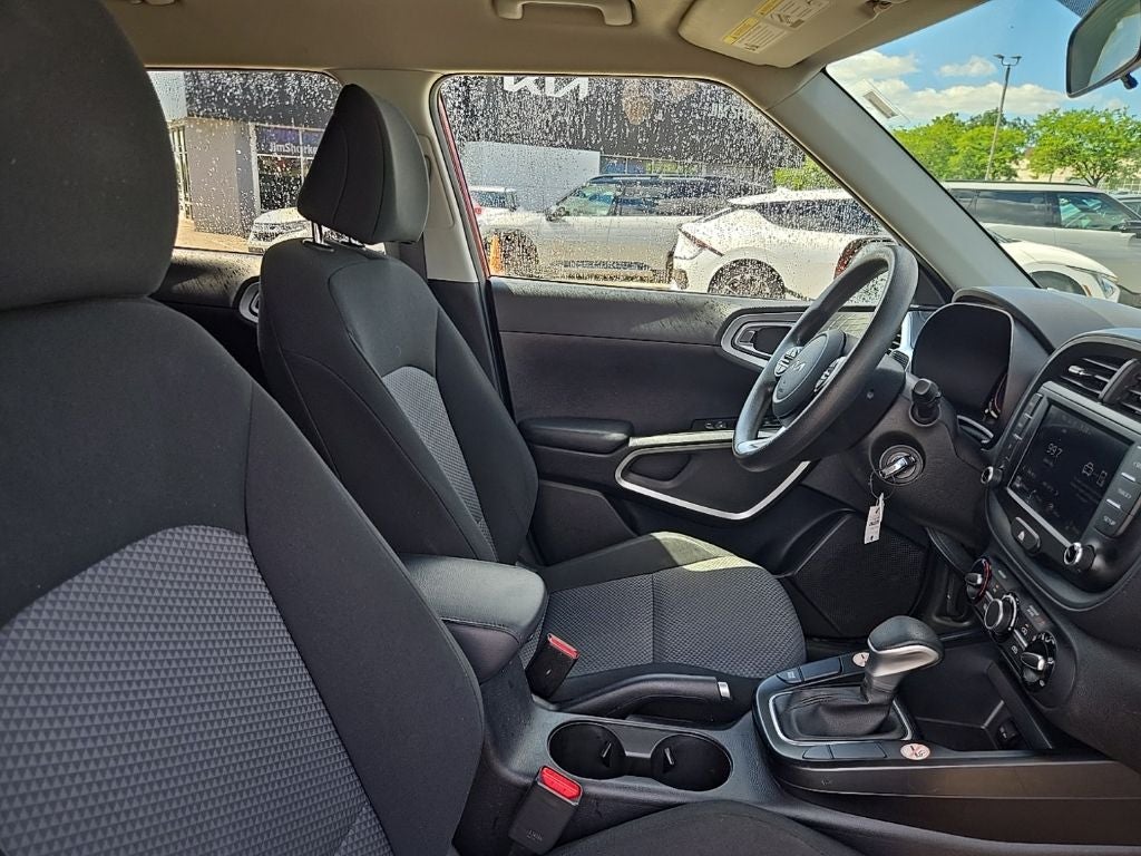 2024 Kia Soul LX