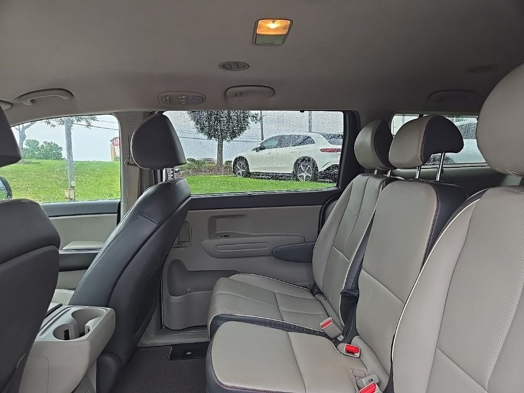 2017 Kia Sedona LX