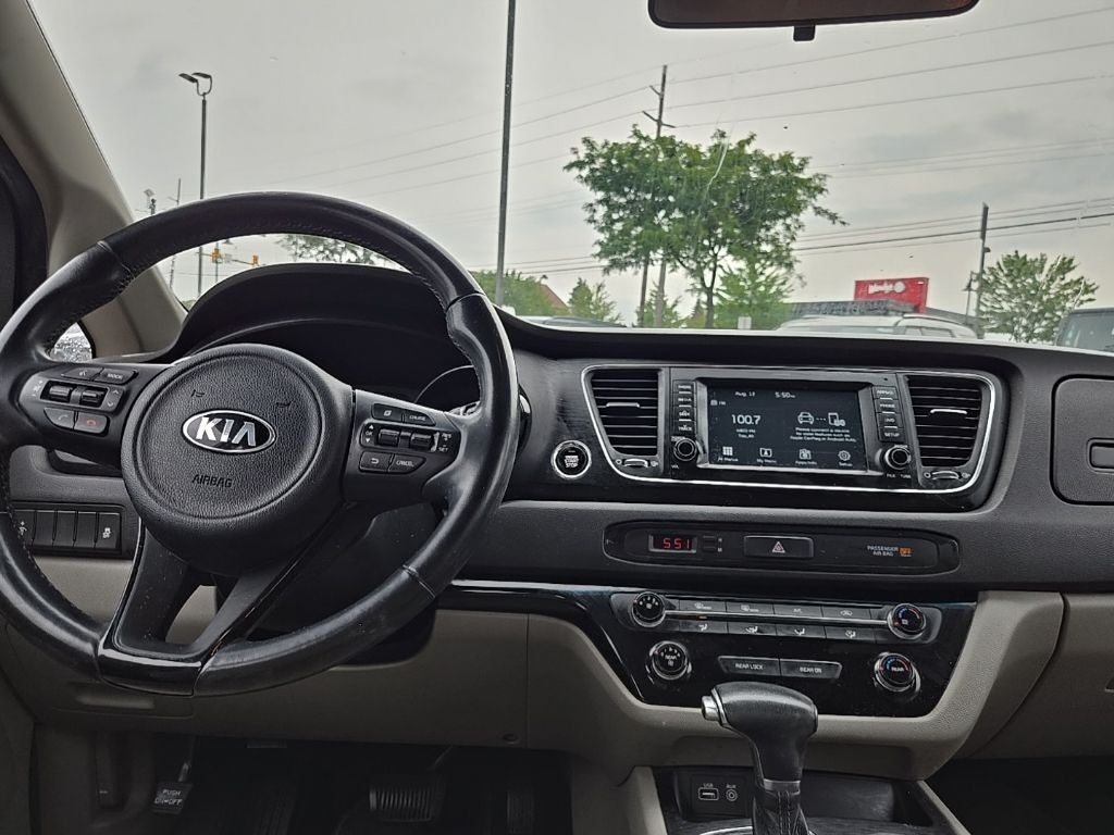 2017 Kia Sedona LX