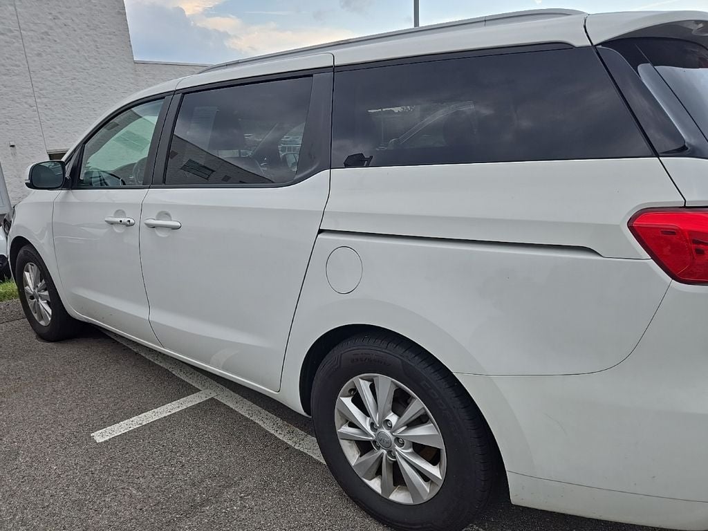 2017 Kia Sedona LX