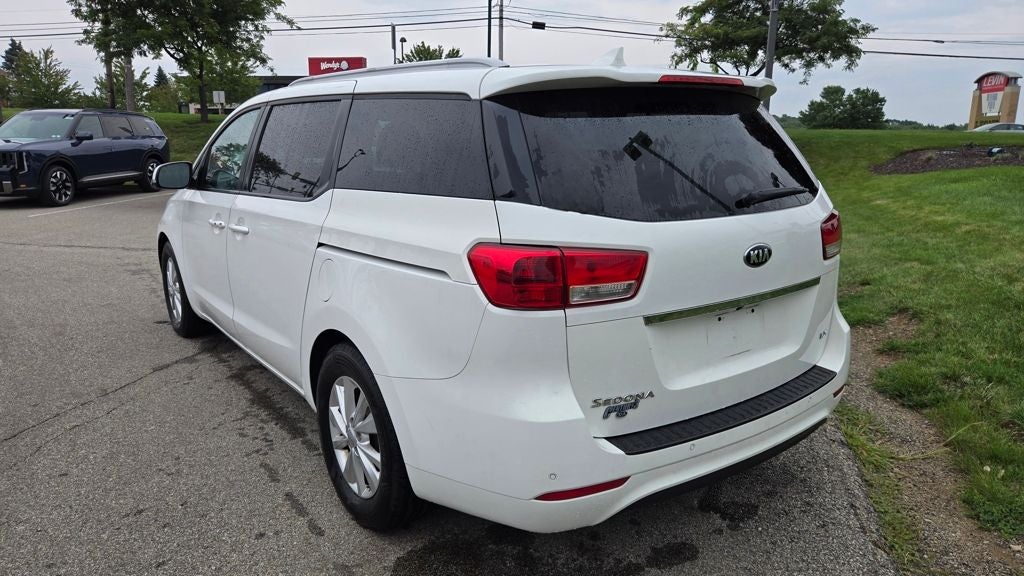2017 Kia Sedona LX