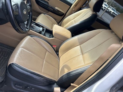 2016 Kia Sedona SX
