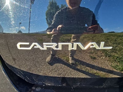 2023 Kia Carnival LX Seat Package