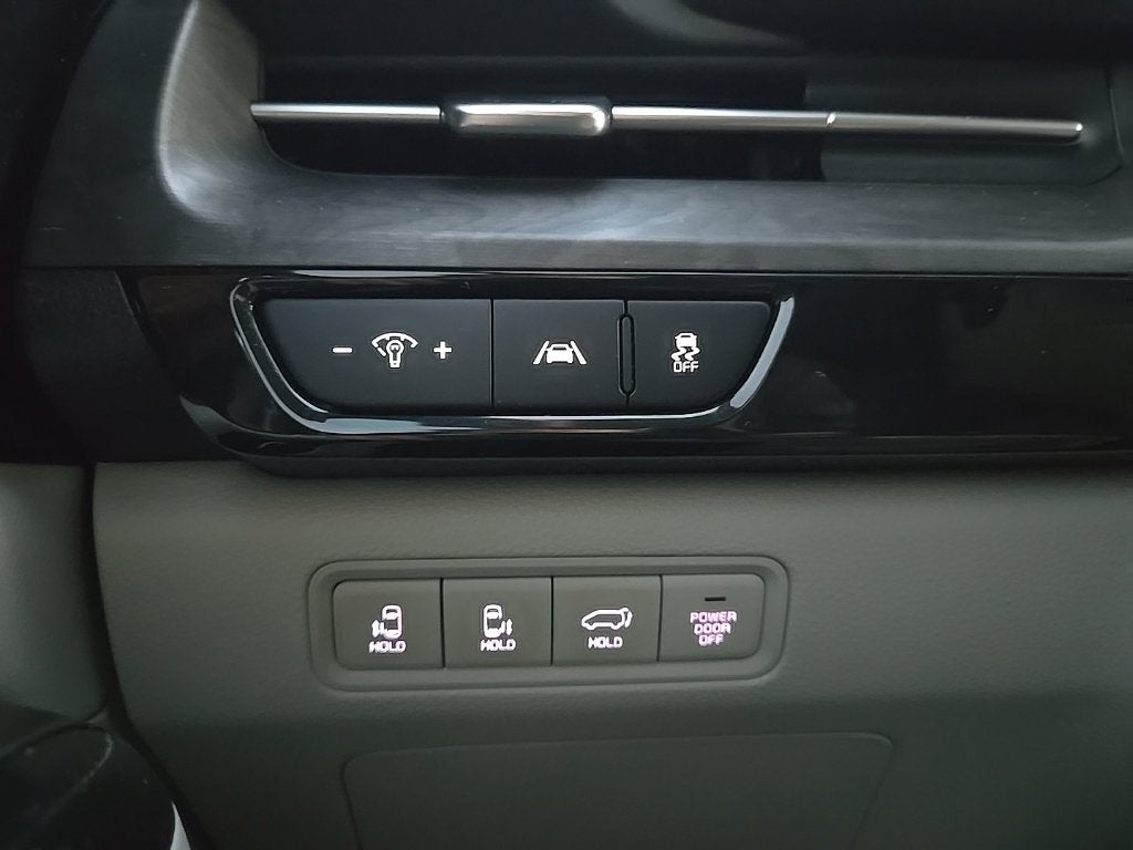2024 Kia Carnival EX