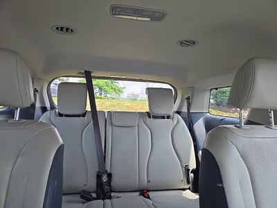 2025 Kia Carnival EX