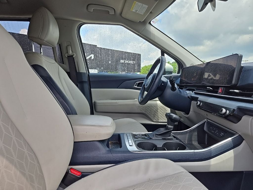 2025 Kia Carnival EX