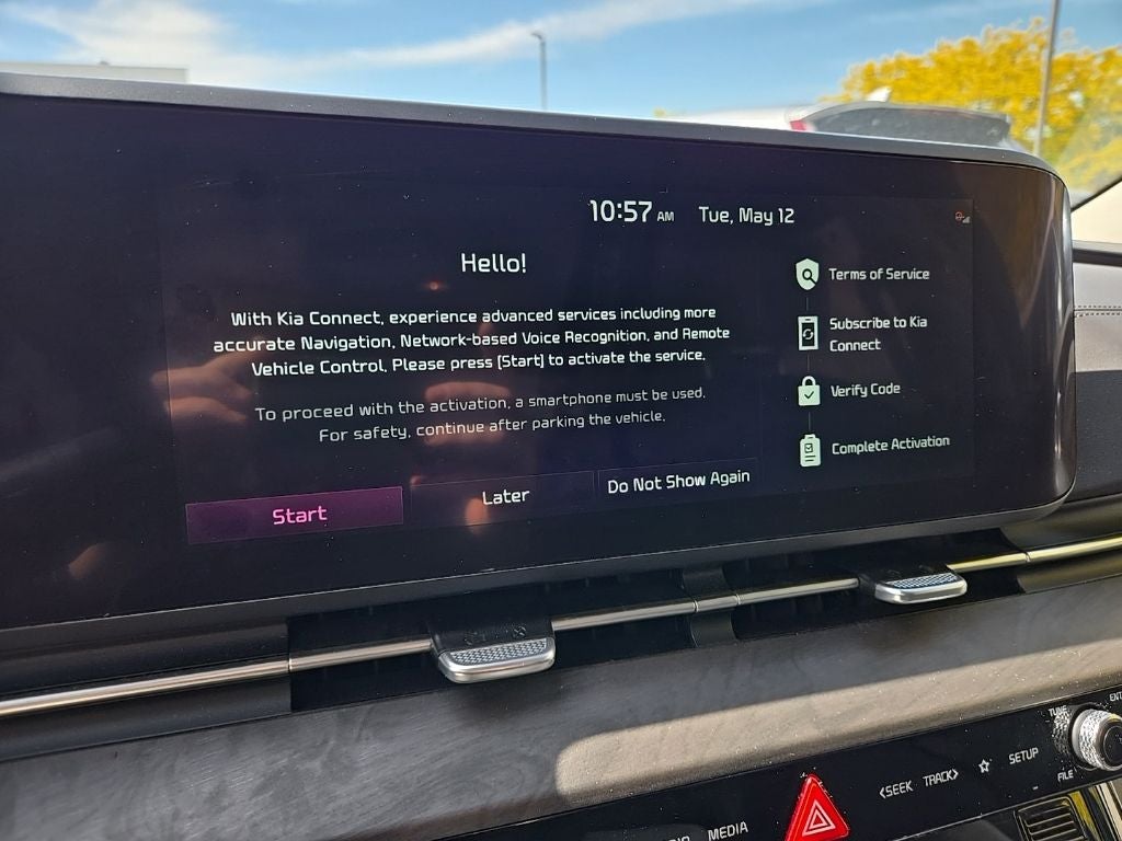 2024 Kia Carnival SX