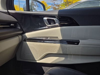 2024 Kia Carnival SX