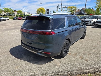 2024 Kia Carnival SX