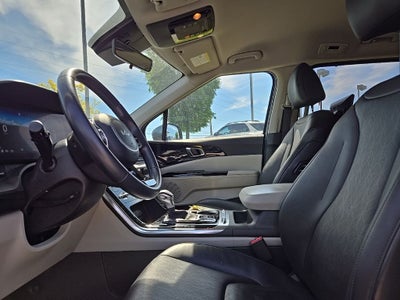 2024 Kia Carnival SX