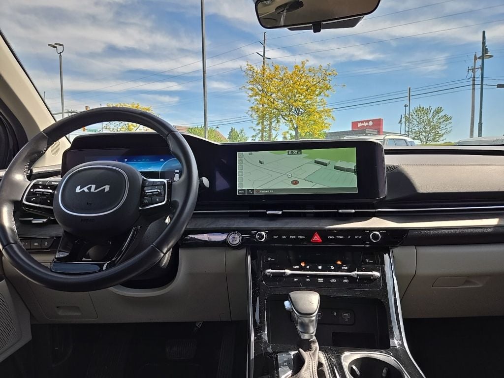 2024 Kia Carnival SX