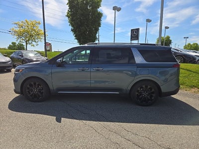 2024 Kia Carnival SX