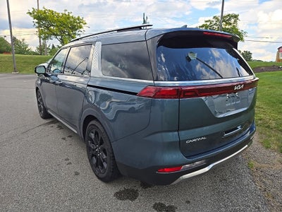 2024 Kia Carnival SX