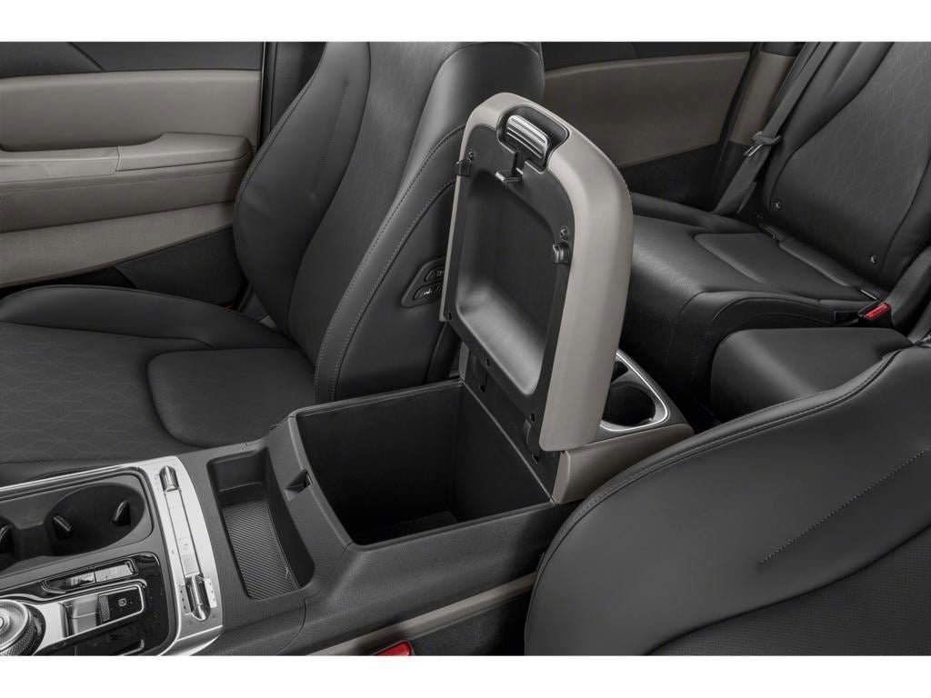 2027 Kia Carnival SX