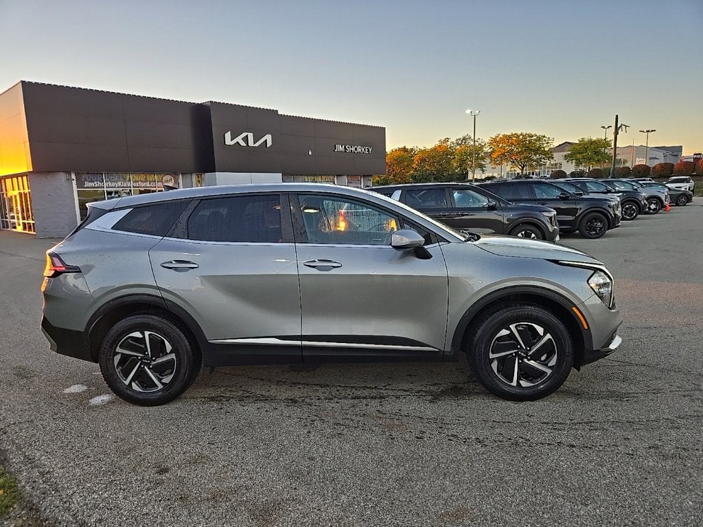 2023 Kia Sportage Hybrid LX AWD