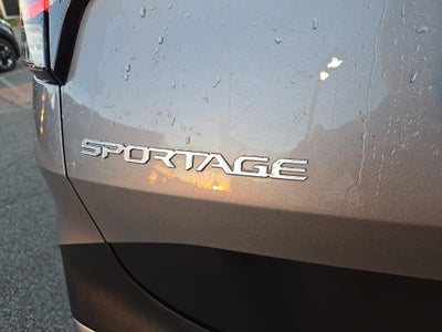 2023 Kia Sportage Hybrid LX AWD
