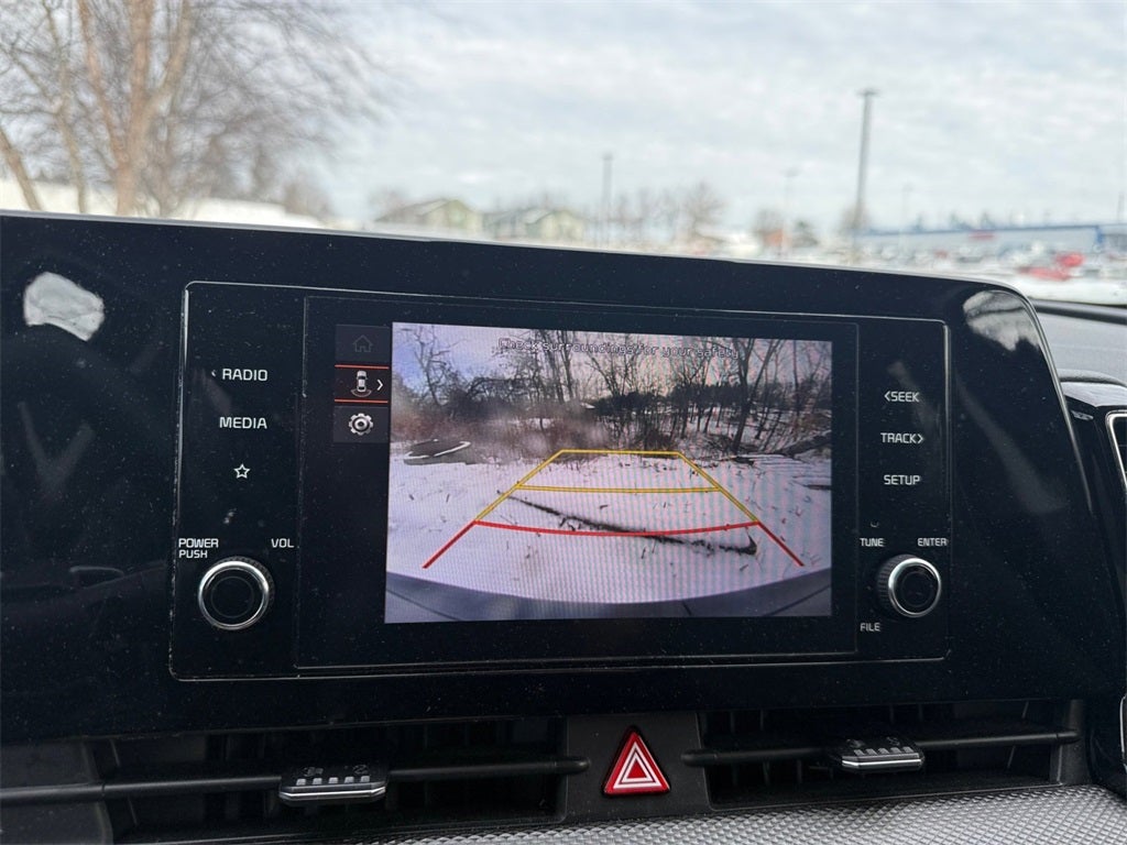 2023 Kia Sportage Hybrid LX AWD