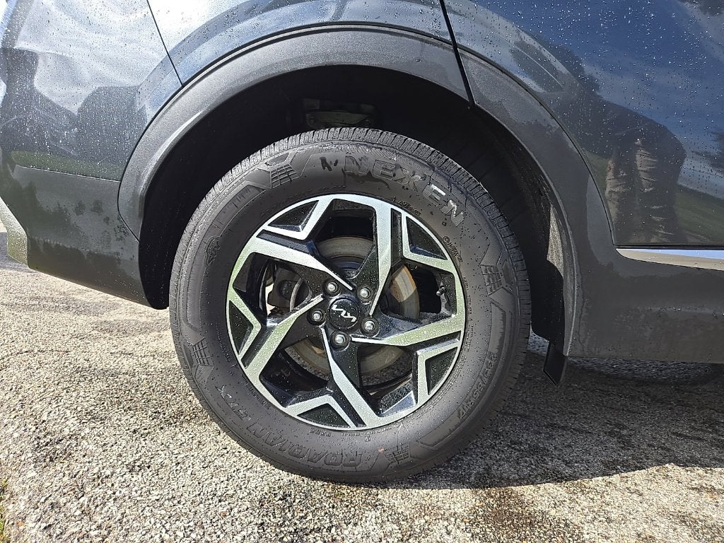 2024 Kia Sportage LX AWD
