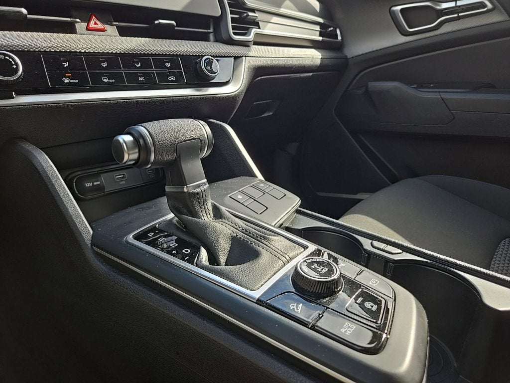 2024 Kia Sportage LX AWD