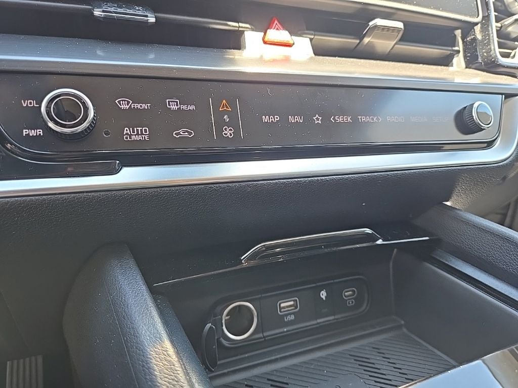 2023 Kia Sportage Hybrid EX AWD