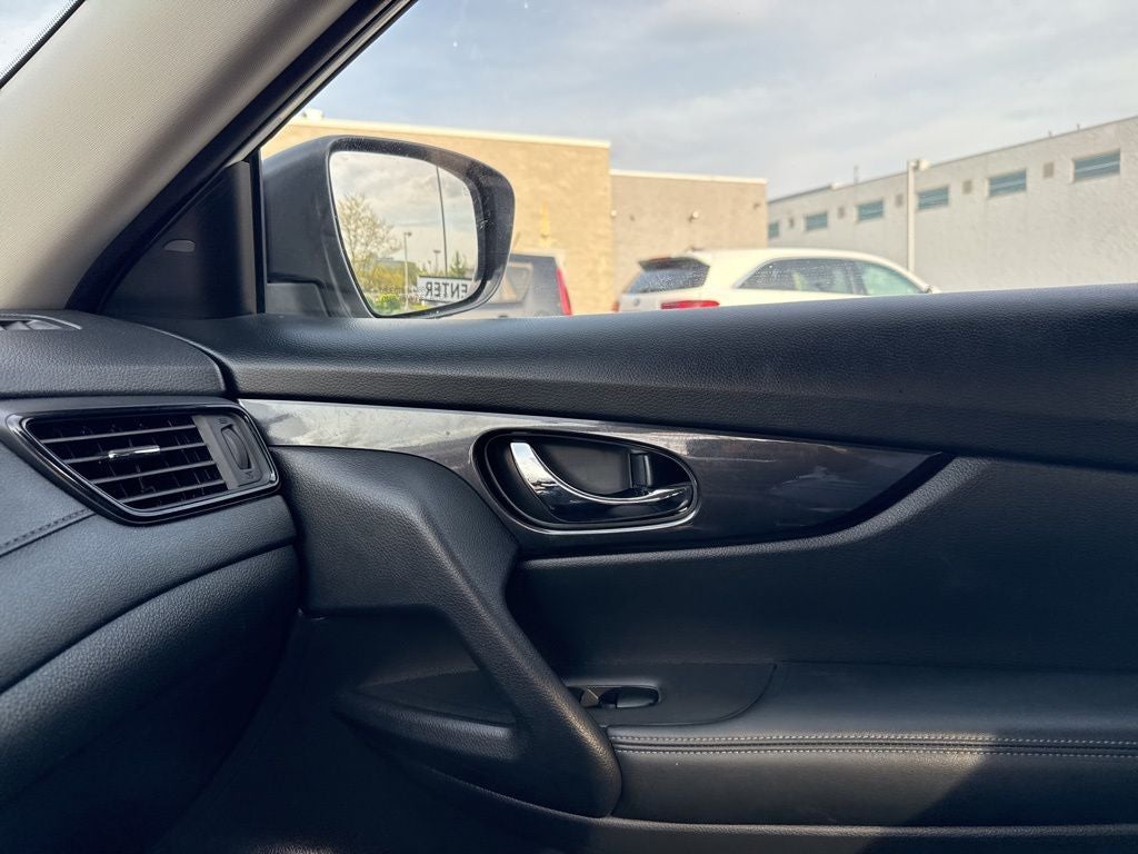 2017 Nissan Rogue SV AWD