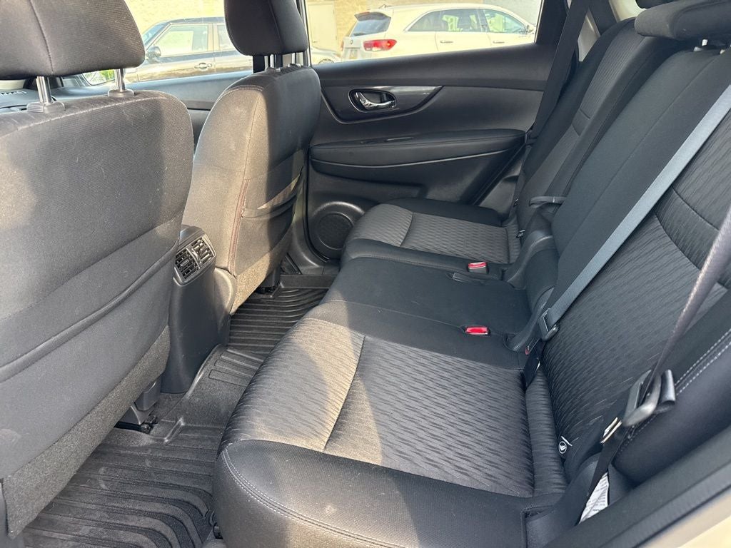 2017 Nissan Rogue SV AWD