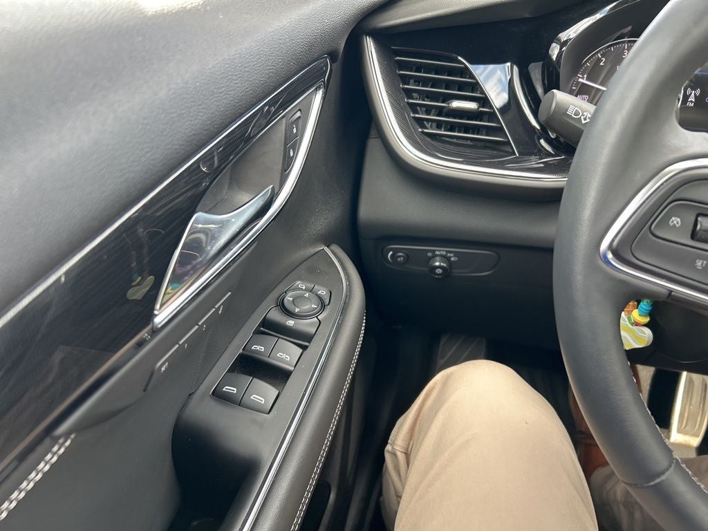 2023 Buick Envision Essence AWD