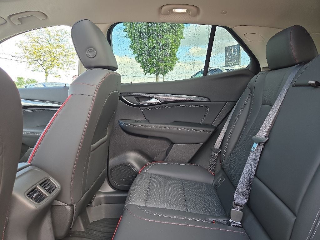 2023 Buick Envision Essence AWD