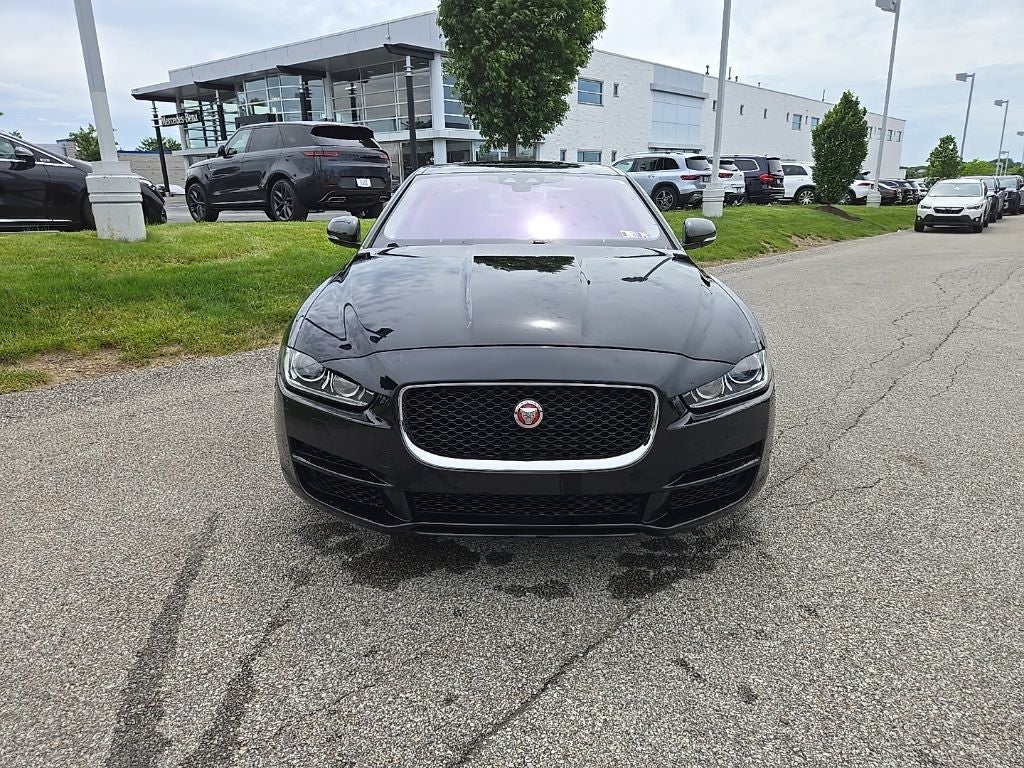 2019 Jaguar XE 25t Premium AWD