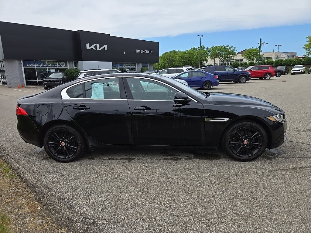 2019 Jaguar XE 25t Premium AWD