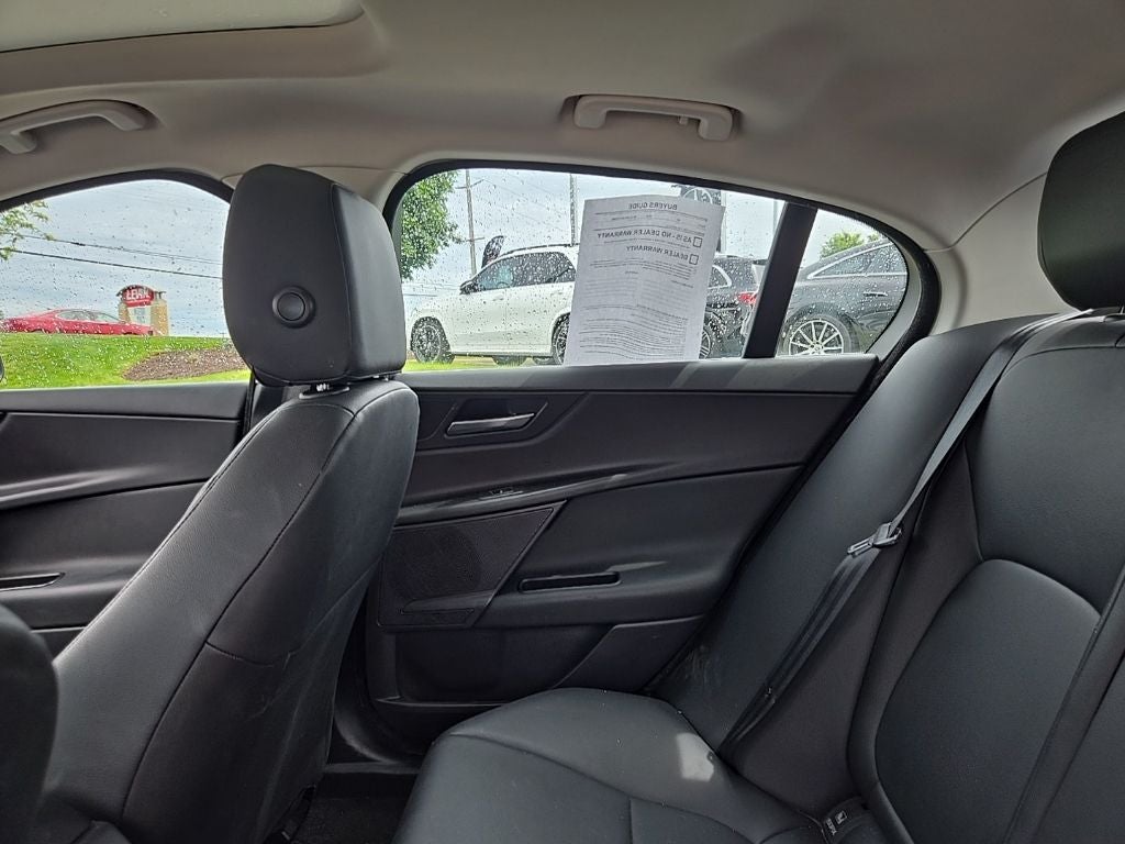 2019 Jaguar XE 25t Premium AWD