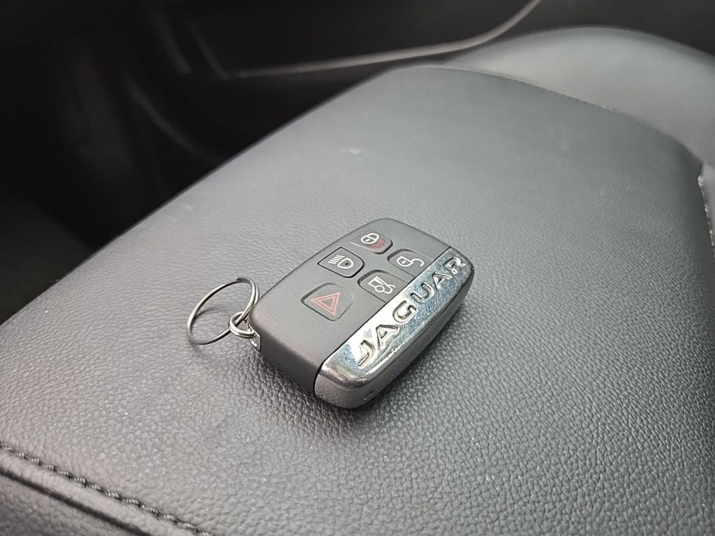 2019 Jaguar XE 25t Premium AWD