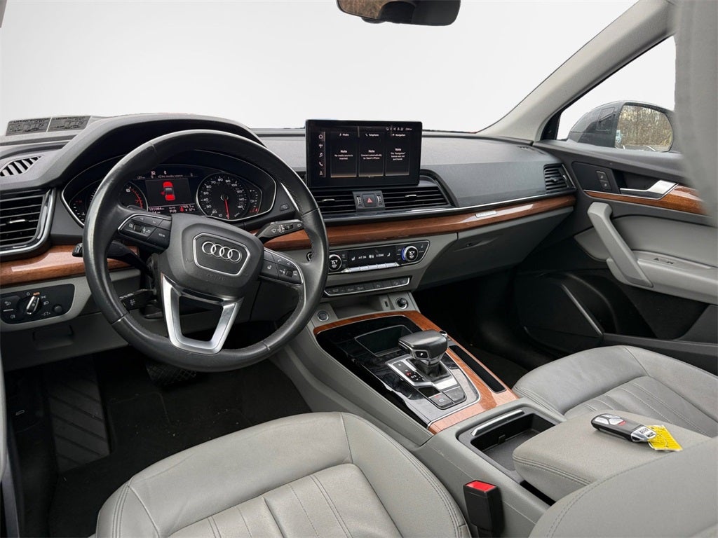 2022 Audi Q5 45 S line Premium quattro